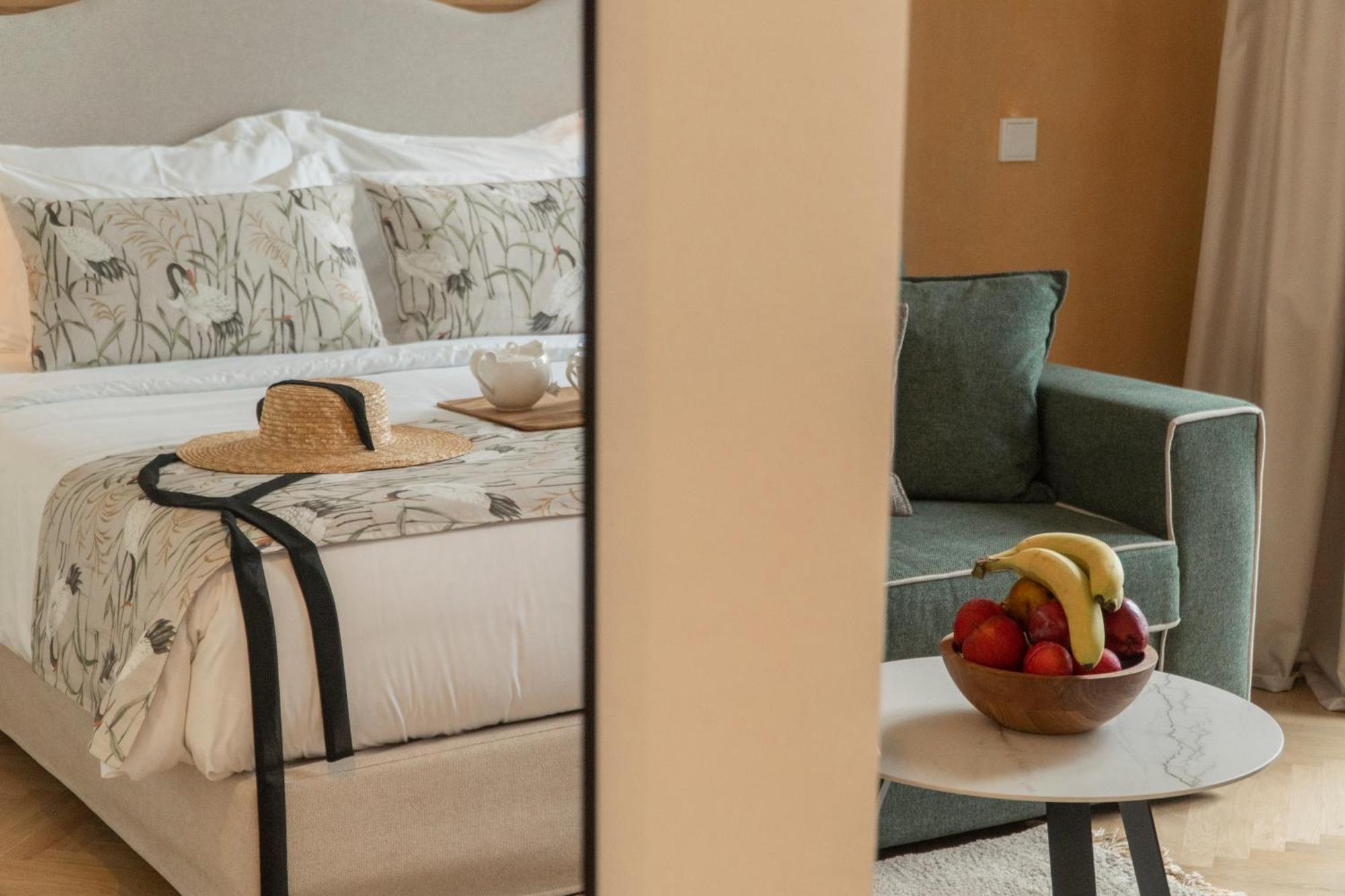 Epicure Suites كافالا المظهر الخارجي الصورة