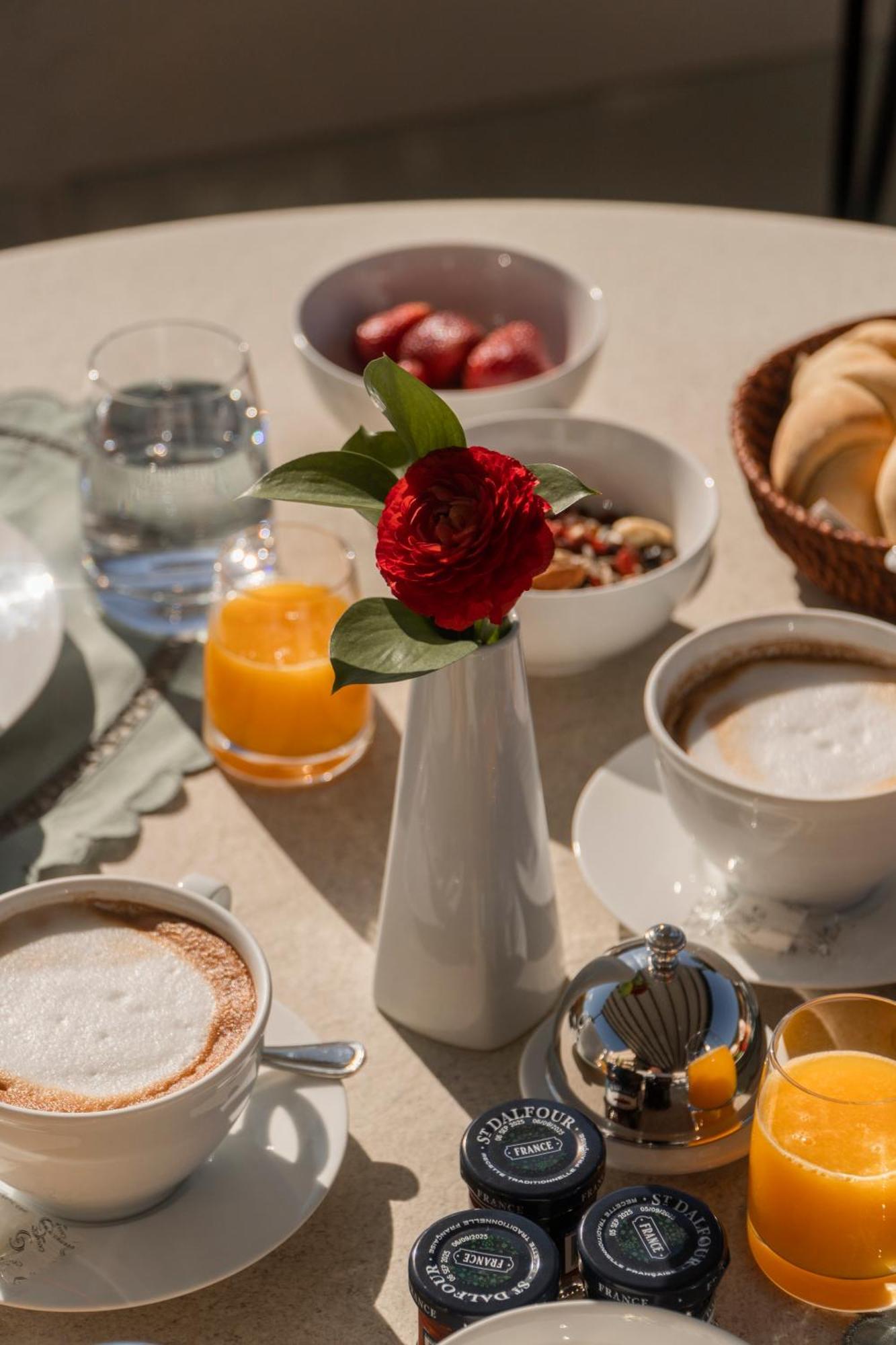 Epicure Suites كافالا المظهر الخارجي الصورة